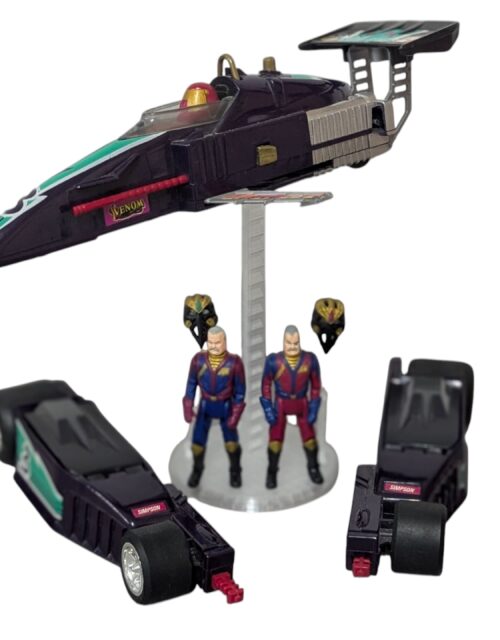 Mask / Buzzard Ständer für Fahrzeug, Figur + Maske